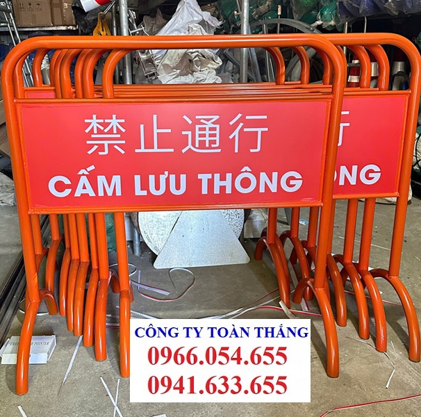 Biển báo nội dung theo yêu cầu